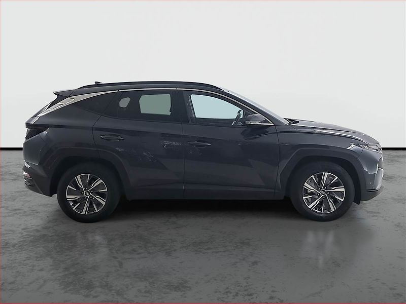 Hyundai Tucson (2023) 1.6 T-GDI - fotka 6 z 17
