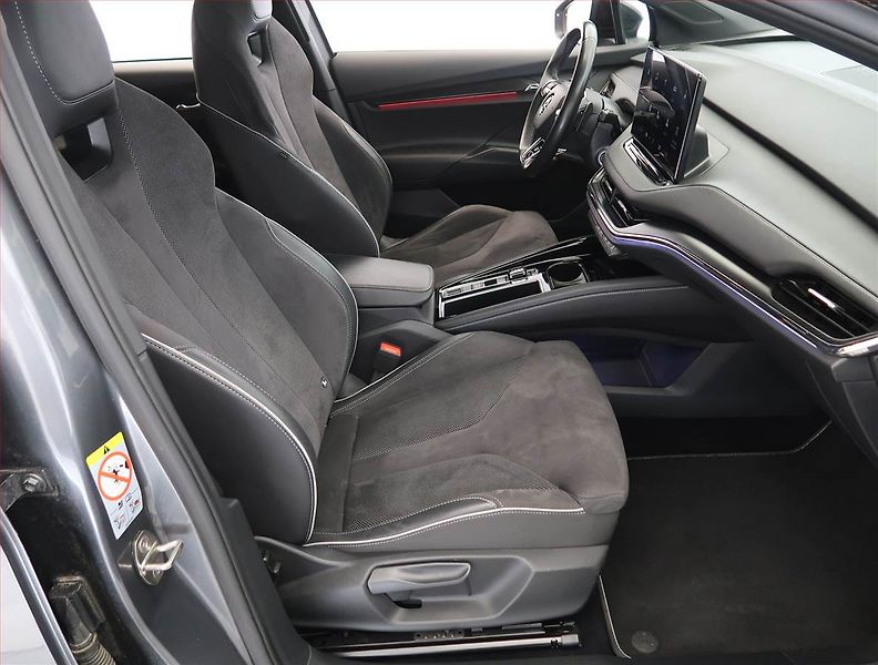 Škoda Enyaq (2023) Sportline iV 60 (62 kWh) - fotka 9 z 31