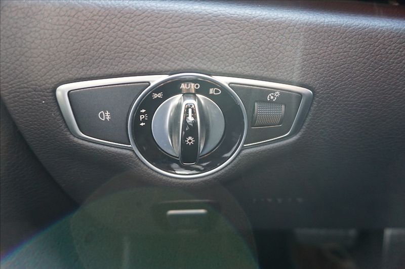 Mercedes-Benz CLS 3,0 450 4M, CZ původ - fotka 12 z 23