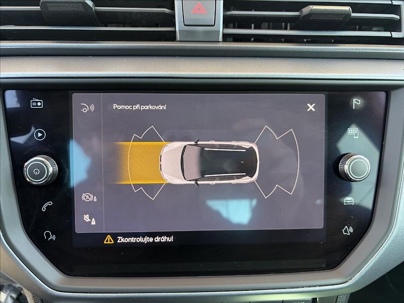 Seat Arona 1,0 TSi DPH  ParkPilot,LED,Kes - fotka 21 z 50