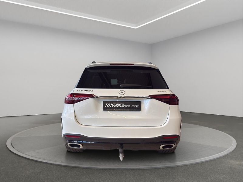 Mercedes-Benz GLE (2025) 450 D 4MATIC - fotka 6 z 21