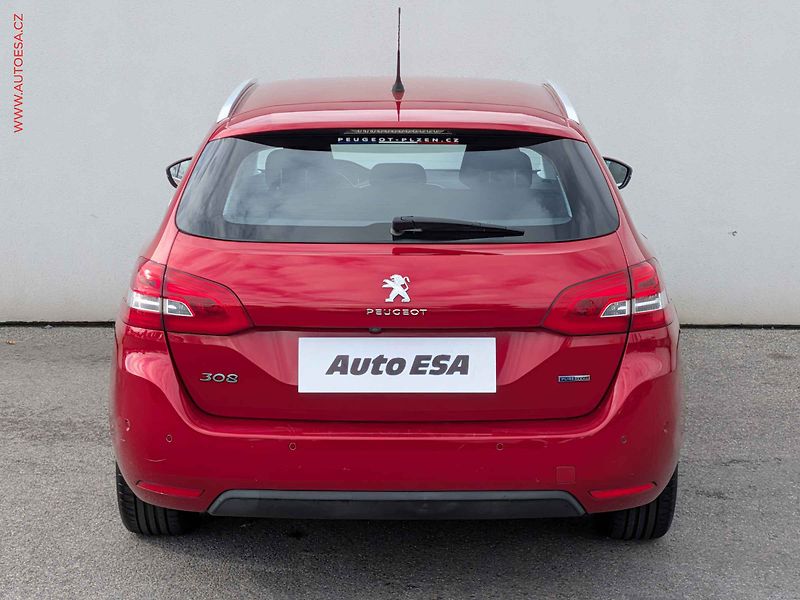 Peugeot 308 (2016) 1.2PT, ČR, LED, AC - fotka 5 z 14