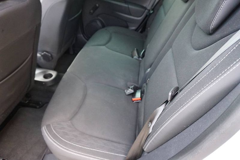 Renault Clio (2019) Limited 0,9Tce 56 kW - fotka 11 z 30