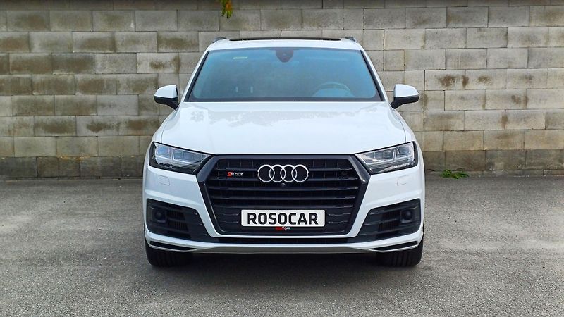 Audi SQ7 S-LINE 4.0 TDI 320kW 7míst. - fotka 2 z 50