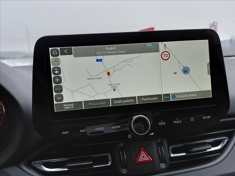 Hyundai i30 FB 1,5 TGDI DCT N LINE - fotka 17 z 22