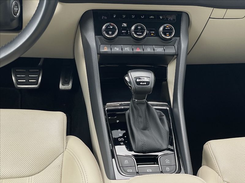 Škoda Kodiaq 2,0 TDI 4x4 DSG L&K TAŽNÉ - fotka 13 z 24