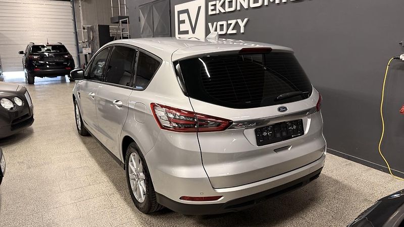 Ford S-MAX (2023) 2.5 HEV,HYBRID,REZERVOVÁNO - fotka 6 z 36