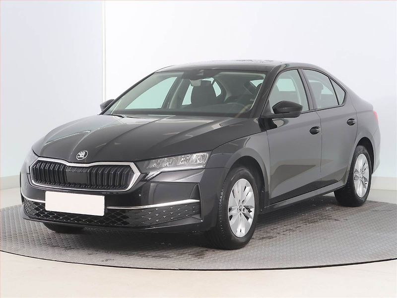 Škoda Octavia (2024) Selection 1.5 TSI - fotka 2 z 15