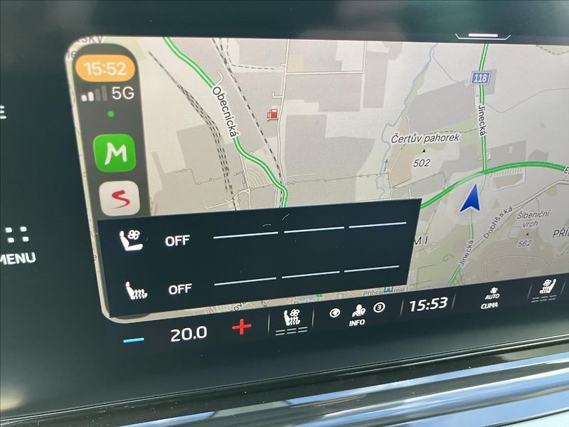 Škoda Octavia 2,0 TAŽNÉ,KŮŽE,MATRIX-BEAM - fotka 34 z 36