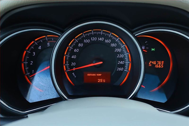 Nissan Murano (2012) 2.5 dCi, 4X4, Automat - fotka 11 z 28