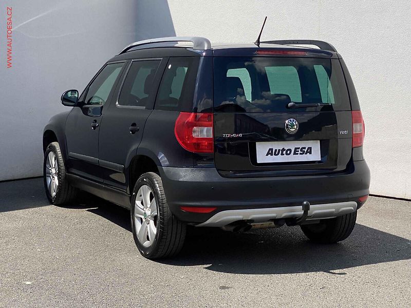 Škoda Yeti (2012) 2.0 TDi, Elegance, DSG, TZ - fotka 6 z 17