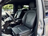 Mercedes-Benz Třídy V (2026) 300d EXCLUSIVE AMG 4M L - náhled 22