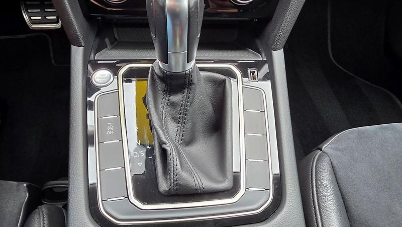 Volkswagen Arteon (2019) 2.0 TSI 140 kW DSG Elegance - fotka 29 z 36
