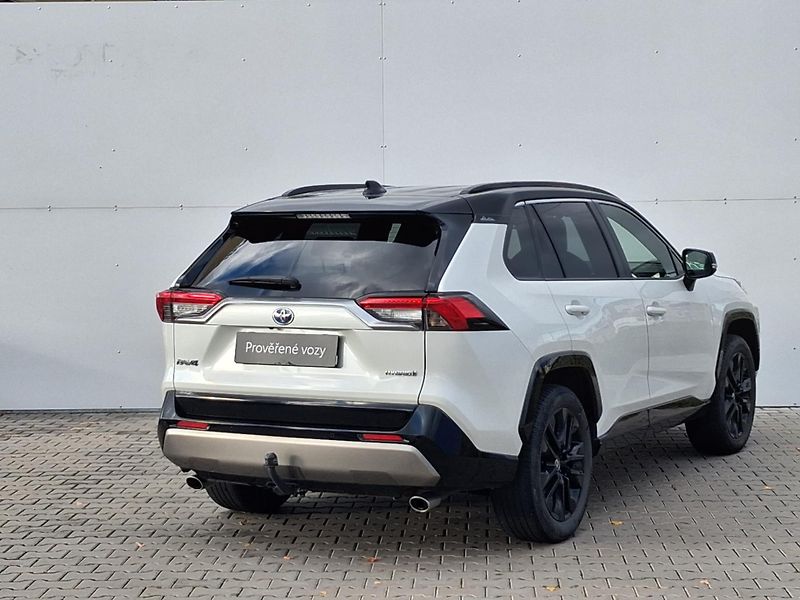 Toyota RAV4 2.5 HSD e-CVT AWD Selection - fotka 2 z 23
