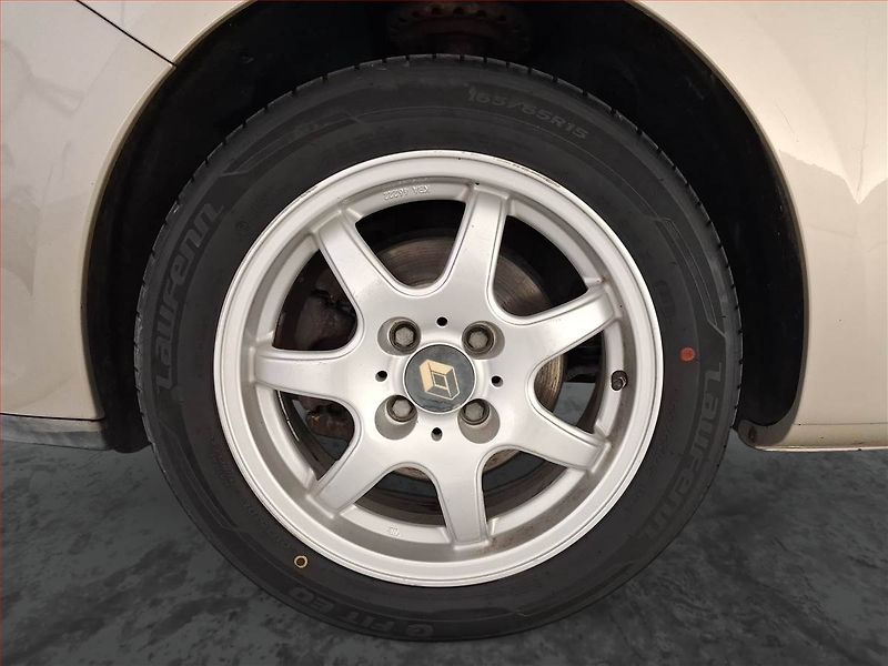 Renault Clio (2007) 1.2 16V , LPG, Serv.kniha - fotka 15 z 16