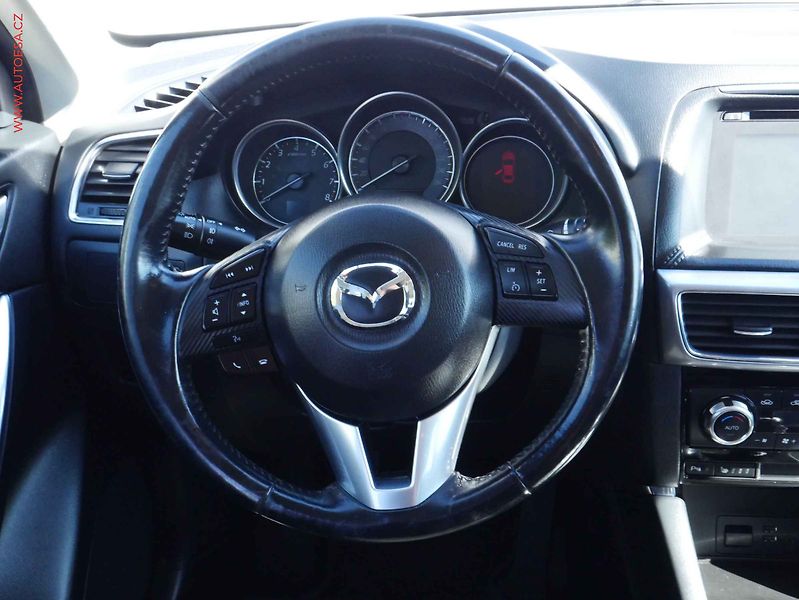 Mazda CX-5 (2015) 2.0 Skyactiv-G, 2.maj, STK7 - fotka 13 z 16