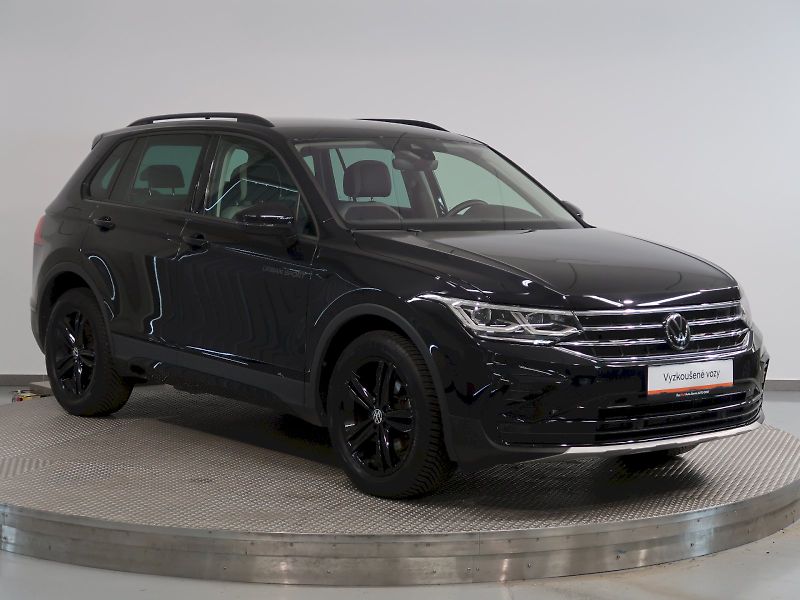 Volkswagen Tiguan (2022) EDICE URBAN 2.0TDI 110KW 4x4 D - fotka 6 z 35