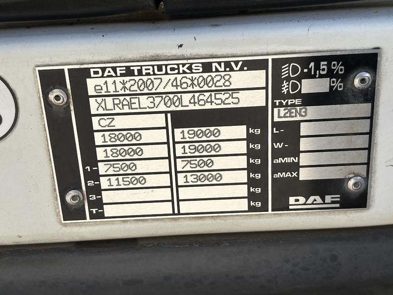 DAF LF 320 FA EURO 6 + hydr.čelo - fotka 17 z 24