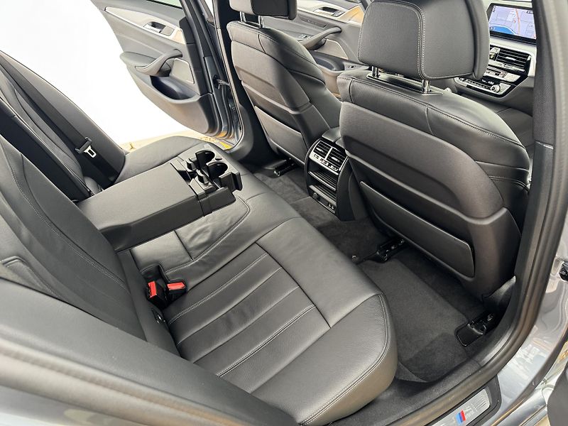 BMW Řada 5 530d*195kw*4x4*CZ*M-Paket*DPH* - fotka 17 z 46