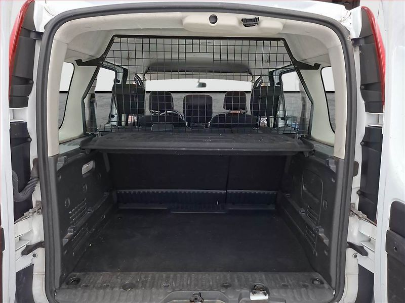 Renault Kangoo (2021) Zen 1.5 dCi, 5Míst, ČR, 1Maj - fotka 14 z 14