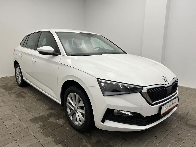 Škoda Scala 1.0 TSI Style - fotka 24 z 24