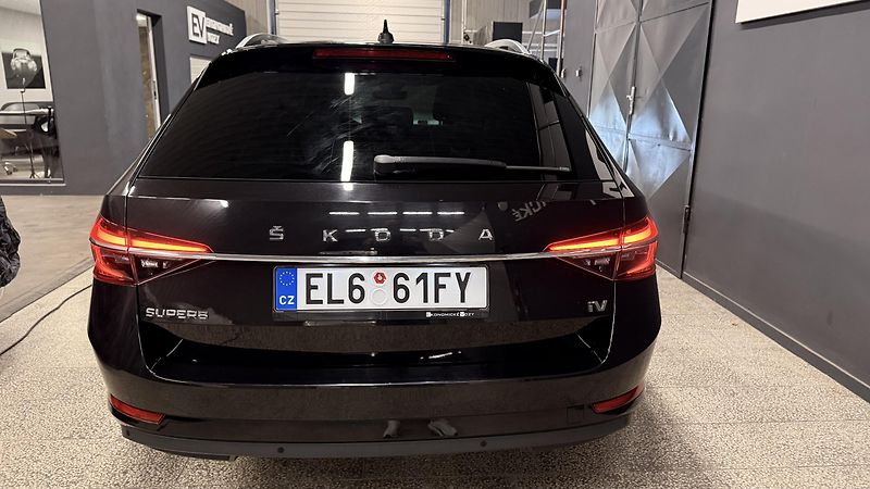 Škoda Superb (2020) 1.4 IV,PHEV ,DOJEZD 38KM,LED - fotka 28 z 49