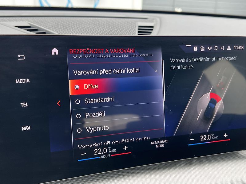 BMW X1 sDrive18i - fotka 19 z 22