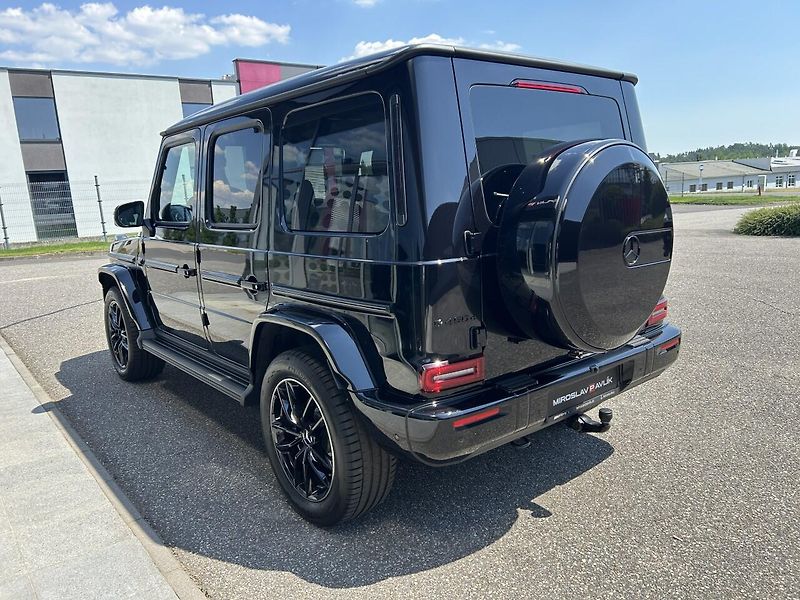 Mercedes-Benz Třídy G G 450d AMG SUPERIOR NIGHT ZÁRU - fotka 7 z 36