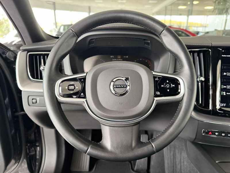 Volvo XC60 T5 Polestar*Inscription*HeadUP - fotka 10 z 34