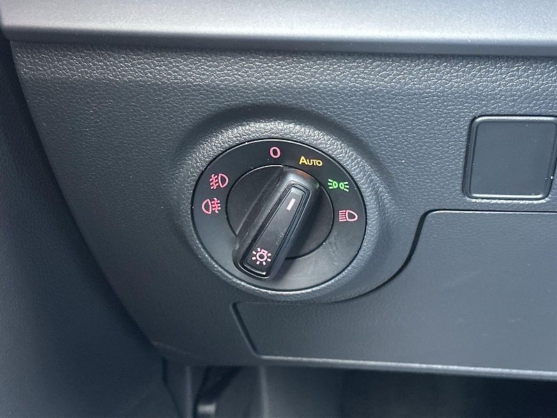 Seat Ibiza (2025) 1.5 TSI DSG FR - fotka 17 z 32