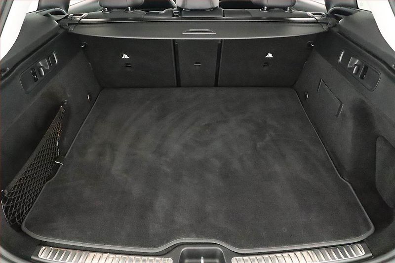 Mercedes-Benz GLC (2022) 200 4MATIC, Kamera, Paměť - fotka 11 z 21