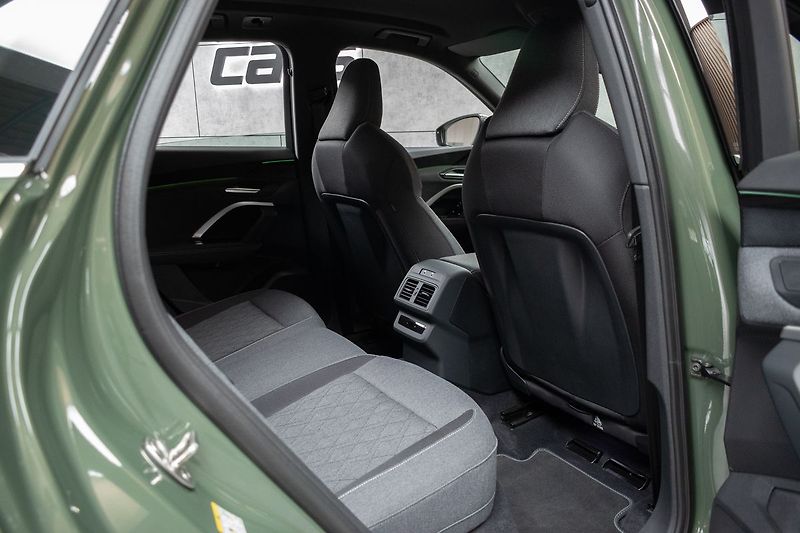Audi Q5 2.0 TDI QUATTRO*S-LINE*ZÁRUKA* - fotka 12 z 42