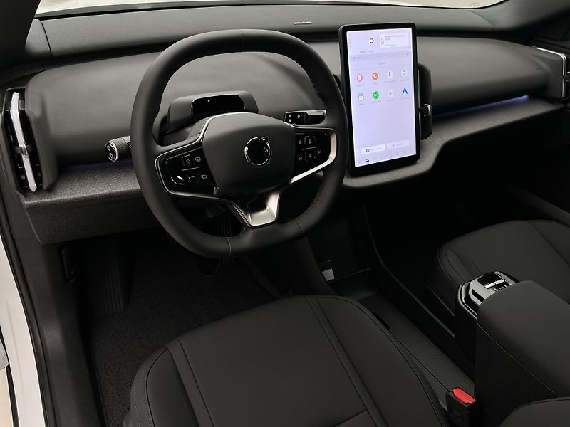 Volvo EX30 (2026) P8 AWD electric PLUS REZERVACE - fotka 4 z 45