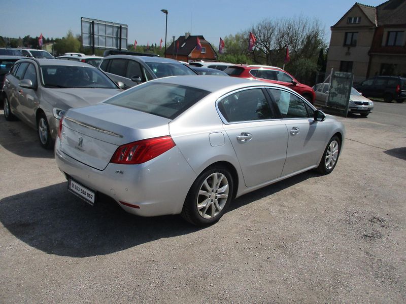 Peugeot 508 (2014) 2,0 HDi - fotka 3 z 15