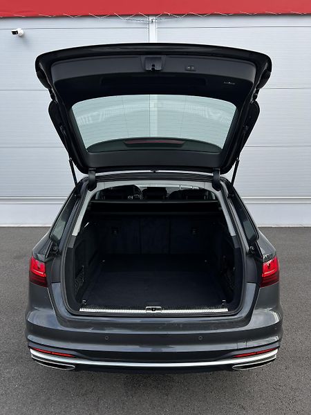 Audi A4 2.0TFSI 110kW S-Tronic DPH  - fotka 25 z 25