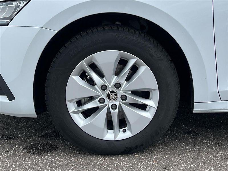 Škoda Octavia 2,0 TDi 85kW AMBITION  IV. - fotka 12 z 25