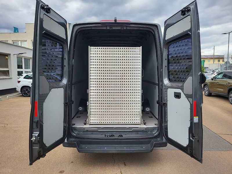 Volkswagen Crafter (2021) 35 2.0 TDI 130KW 8st.Automat 4 - fotka 41 z 47