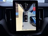Volvo XC60 B5 AWD // PLUS DARK + sada kol - náhled 27