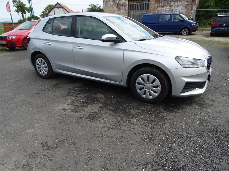 Škoda Fabia 1,0 TSi 70 kW - fotka 8 z 16