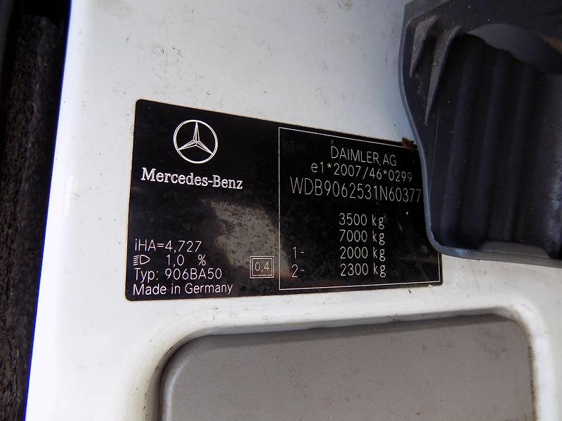 Mercedes-Benz Sprinter CDI 95 KW KLIMA TAZNÉ SKLOPKA - fotka 29 z 32