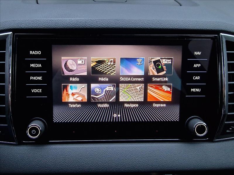 Škoda Karoq 2.0 TDI 110kW Style,ČR,1.Maj. - fotka 25 z 50