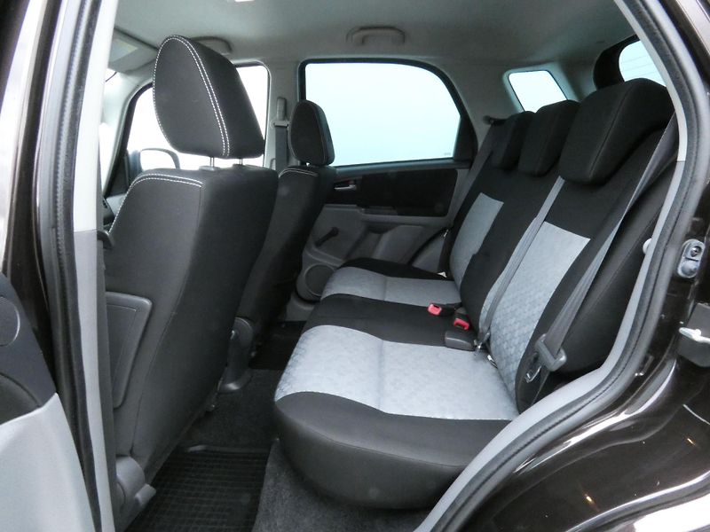 Suzuki SX4 (2013) 1.6 VVT - fotka 25 z 30
