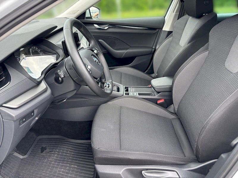 Škoda Octavia (2024) Combi 2.0 TDI Ambition - fotka 20 z 30
