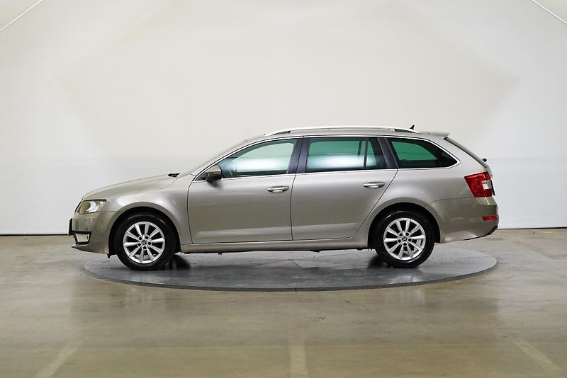 Škoda Octavia - fotka 3 z 27