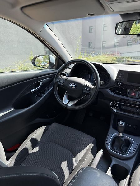 Hyundai i30 (2019) 1.6 CRDi, diesel, 85 KW, 2019 - fotka 9 z 18
