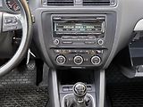 Volkswagen Jetta Trend LIFE *SERV.KNÍŽKA*       - náhled 33