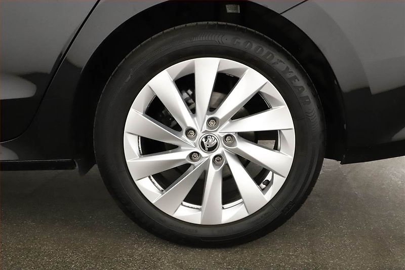 Škoda Octavia (2024) 1.5 TSI - fotka 18 z 18