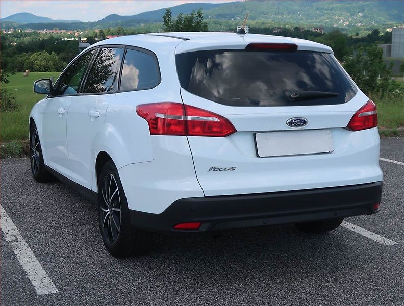 Ford Focus (2016) 1.5 TDCi, Tempomat - fotka 4 z 14