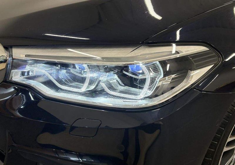 BMW Řada 5 (2019) BMW 530d,M paket, Záruka, DPH - fotka 4 z 10