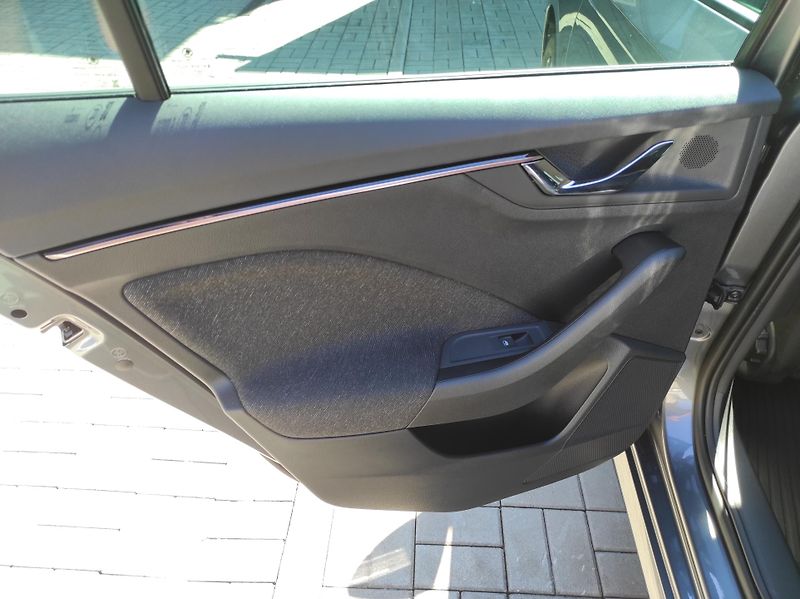 Škoda Kamiq 1,5TSi 110kW, DSG, Dynamic, TZ - fotka 36 z 57